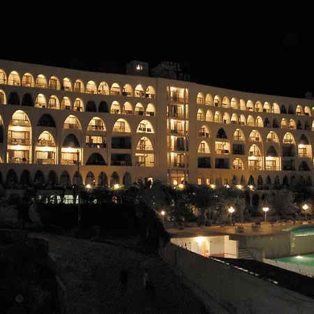 Hotel Goldenday Wings