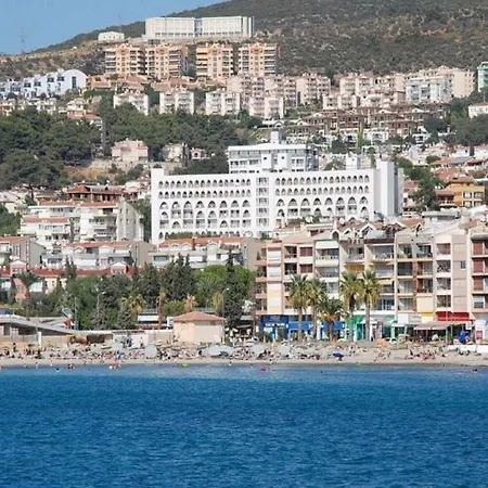 Отель Goldenday Wings 3*