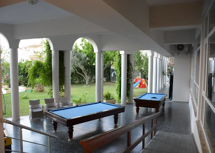 ホテル Goldenday Wings