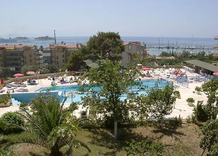 Goldenday Wings ホテル