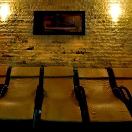 Goldenday Wings 3* 쿠사다시